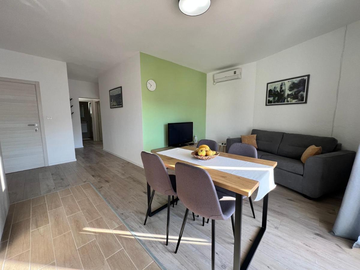 Kaala Apartments Supetarska Draga Bagian luar foto