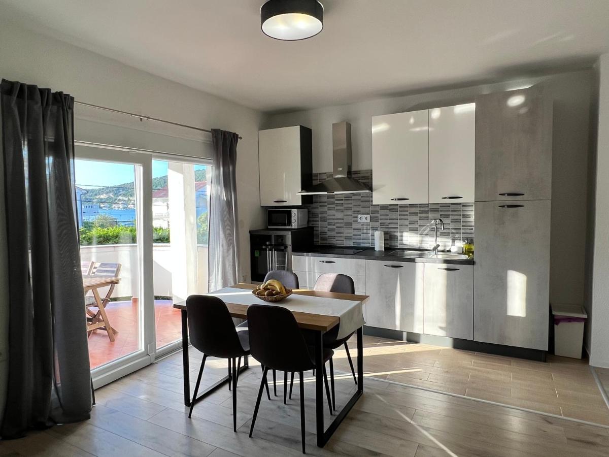 Kaala Apartments Supetarska Draga Bagian luar foto