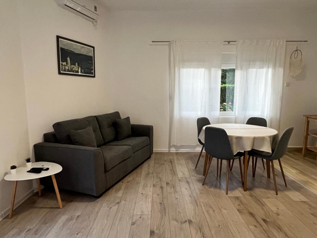 Kaala Apartments Supetarska Draga Bagian luar foto