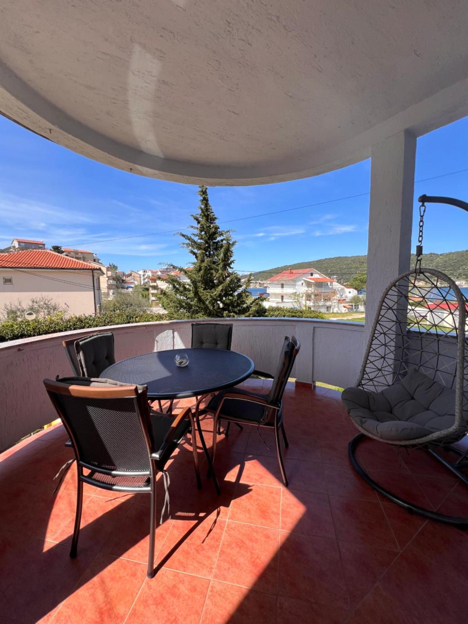Kaala Apartments Supetarska Draga Bagian luar foto